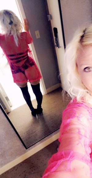 Orlanne outcall escort in Charleston WV